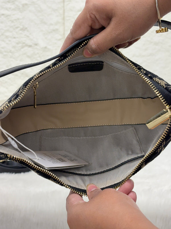 Premium Quality Sling Bag Code 31002