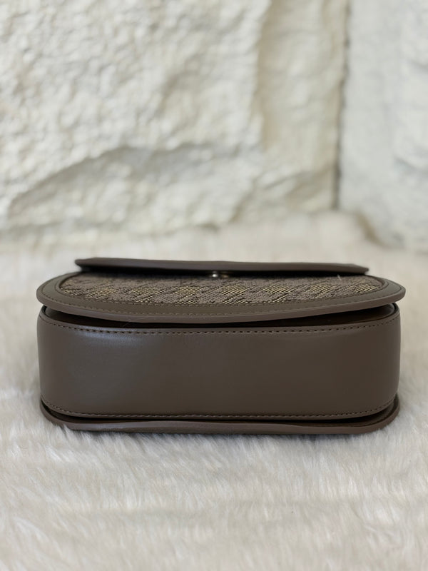 Premium Quality Sling Bag Code 31001